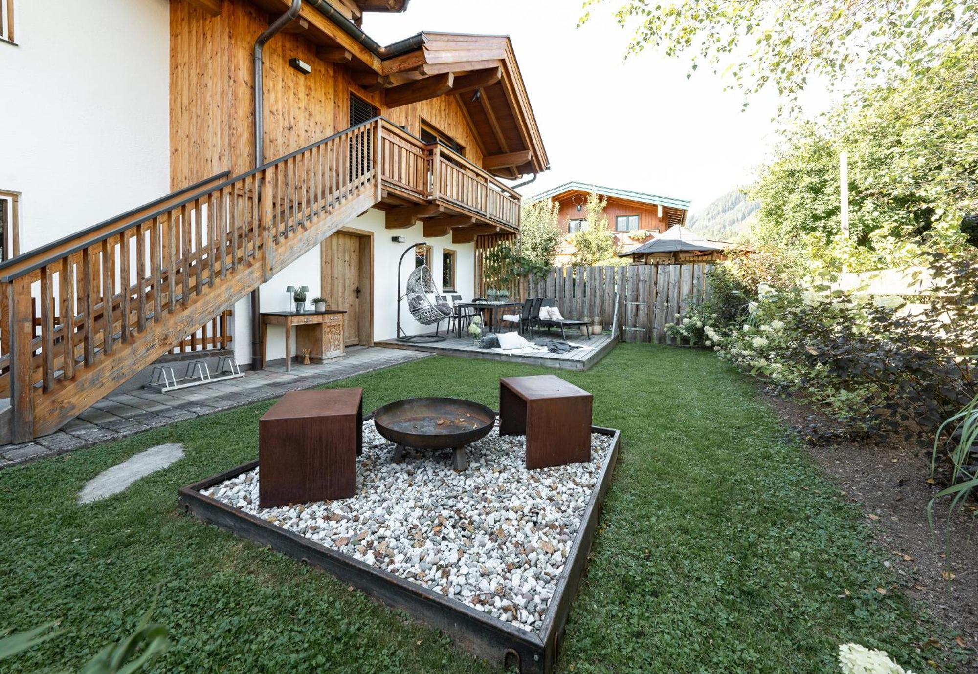 Bewegte Berge Apartments Saalfelden Extérieur photo